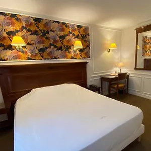 Touring Opera Otel Paris
